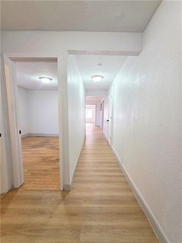 1202 Sacramento Street, St Joseph, MO 64503