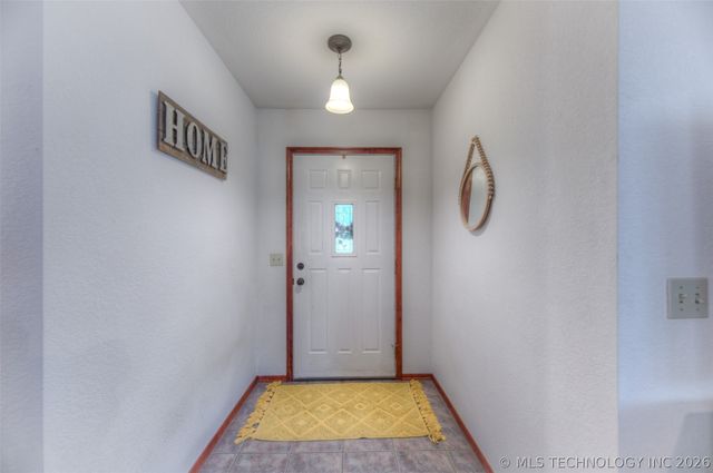110 N 197th West Avenue, Sand Springs, OK 74063