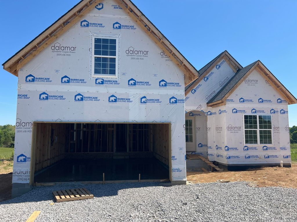 1008 Pinnacle Way, Lawrenceburg, KY 40342