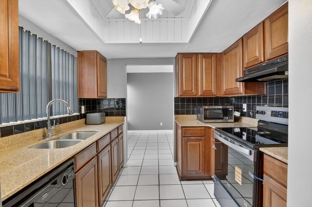 7721 NW 42nd Court, Hollywood, FL 33024