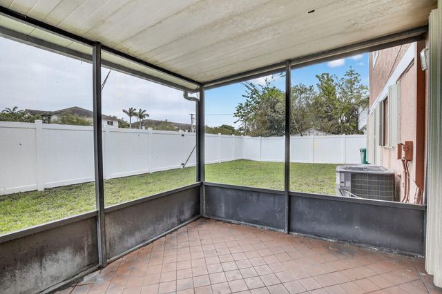 7721 NW 42nd Court, Hollywood, FL 33024