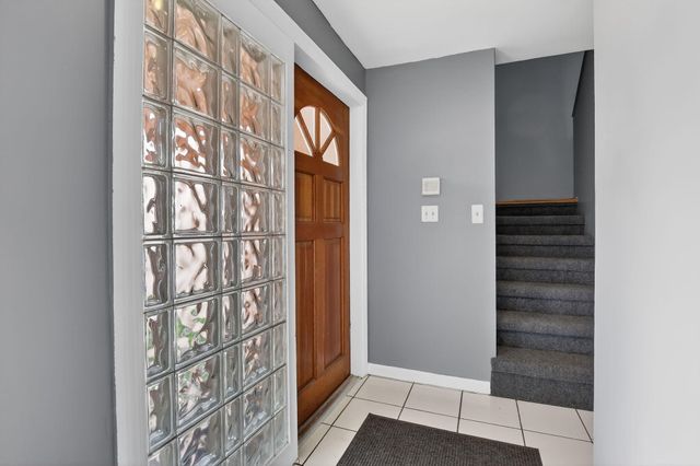 7721 NW 42nd Court, Hollywood, FL 33024