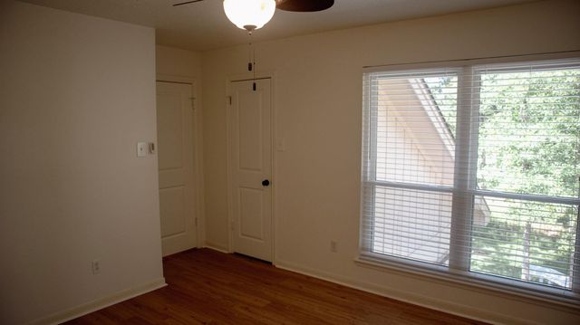 9 Huntsmans Horn Circle, The Woodlands, TX 77380