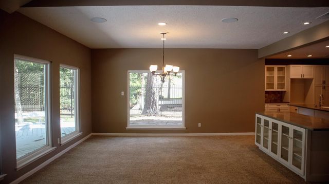 9 Huntsmans Horn Circle, The Woodlands, TX 77380