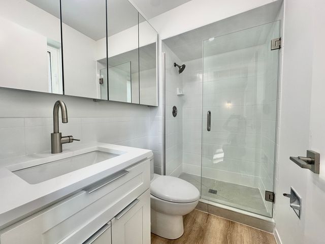 7854 W Cahill Terrace 1, Chicago, IL 60634