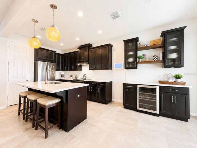 8011 BUSHMASTER AVENUE, Orlando, FL 32832