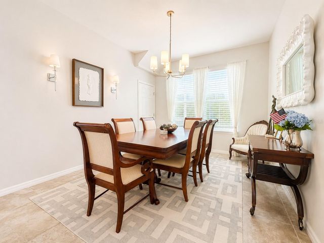 8011 BUSHMASTER AVENUE, Orlando, FL 32832
