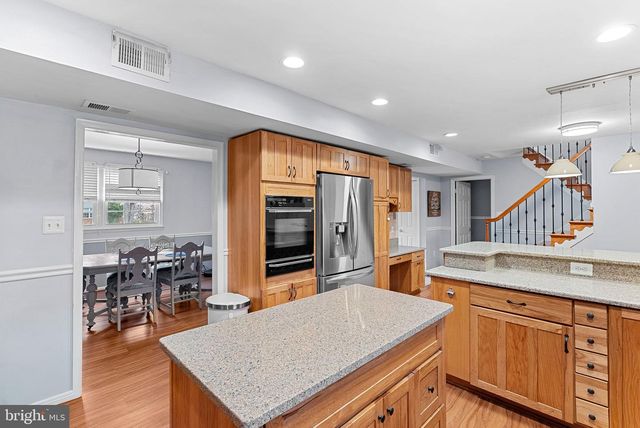 7306 RESERVATION DR, Springfield, VA 22153