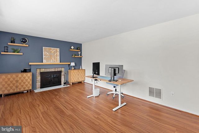 7306 RESERVATION DR, Springfield, VA 22153