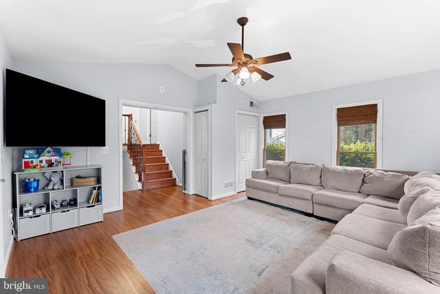 7306 RESERVATION DR, Springfield, VA 22153