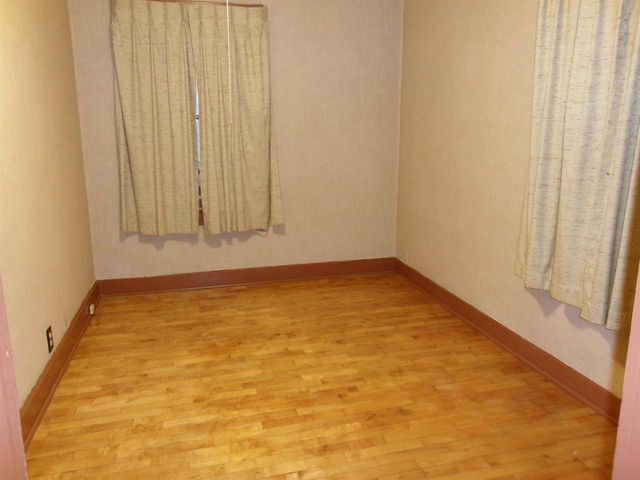 226 N BROOKE STREET, Fond Du Lac, WI 54935