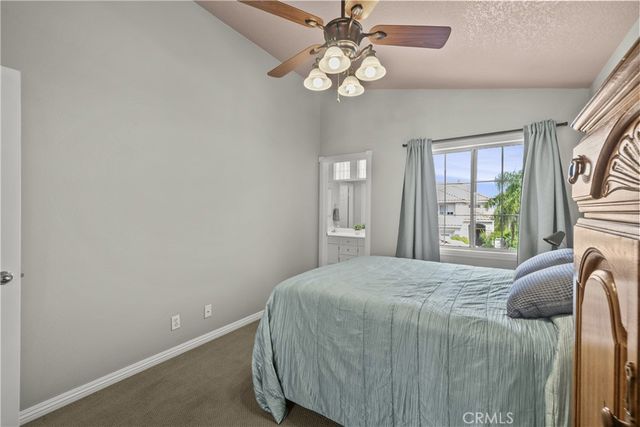 19346 Santa Maria, Newhall, CA 91321
