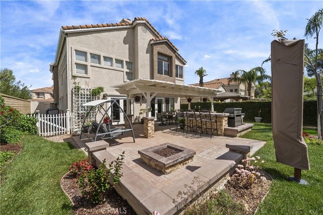 19346 Santa Maria, Newhall, CA 91321