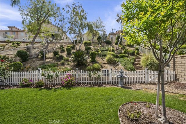 19346 Santa Maria, Newhall, CA 91321