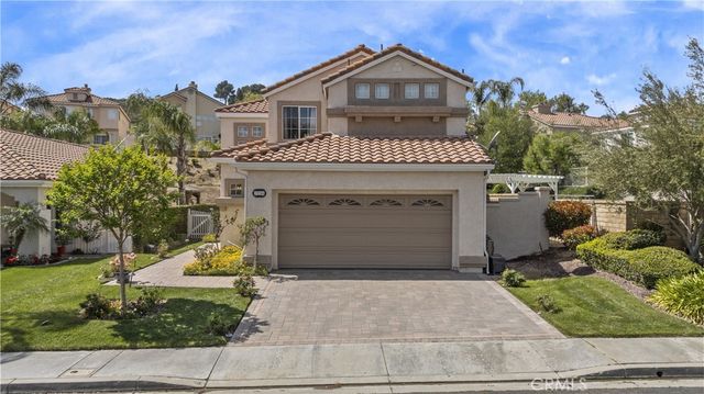 19346 Santa Maria, Newhall, CA 91321