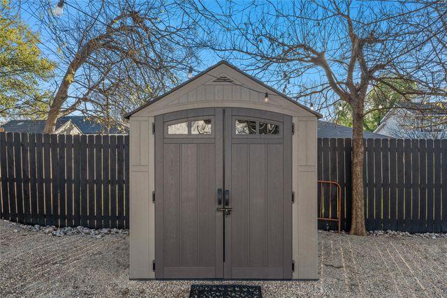 2109 Real, Woodway, TX 76712