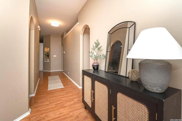 1739 Oakmont Cir, New Braunfels, TX 78132