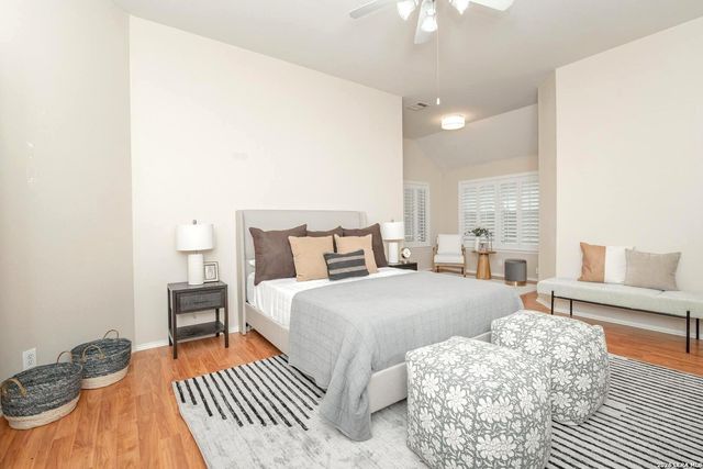 1739 Oakmont Cir, New Braunfels, TX 78132