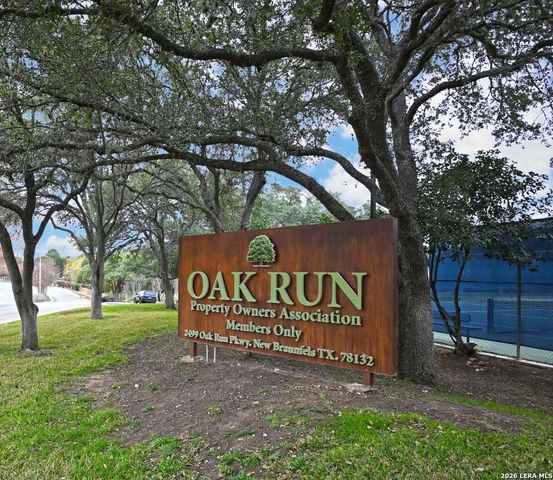 1739 Oakmont Cir, New Braunfels, TX 78132