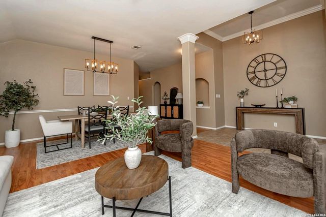 1739 Oakmont Cir, New Braunfels, TX 78132