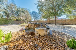1739 Oakmont Cir, New Braunfels, TX 78132