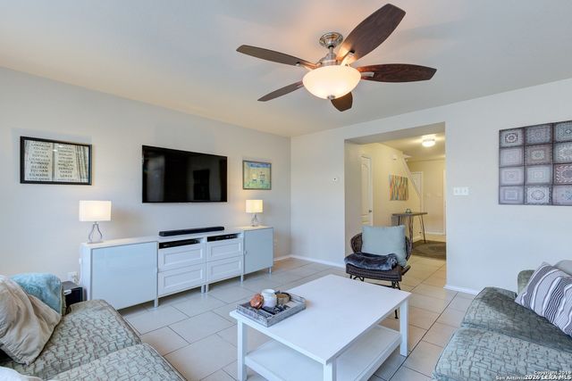 7723 Copper Cave, San Antonio, TX 78249