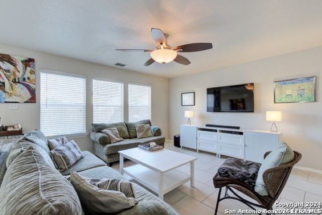 7723 Copper Cave, San Antonio, TX 78249