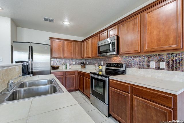 7723 Copper Cave, San Antonio, TX 78249