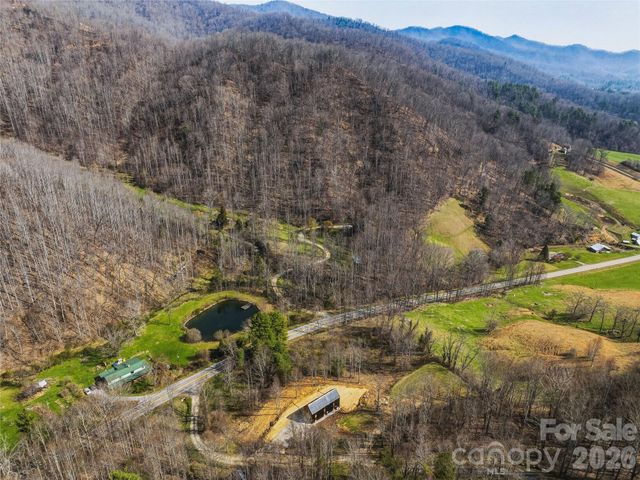 710 Kendal Drive, Leicester, NC 28748