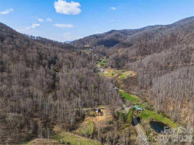 710 Kendal Drive, Leicester, NC 28748