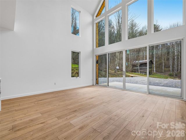 710 Kendal Drive, Leicester, NC 28748