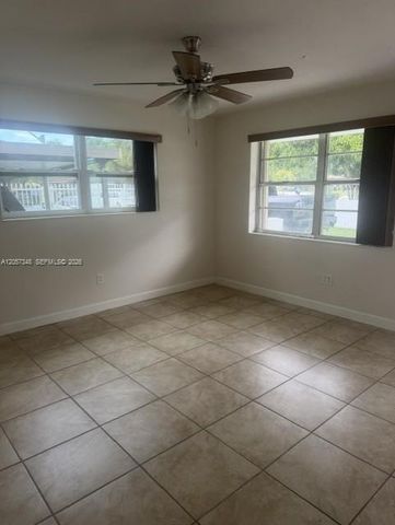 260 Northwest Dr 260, Miami, FL 33126