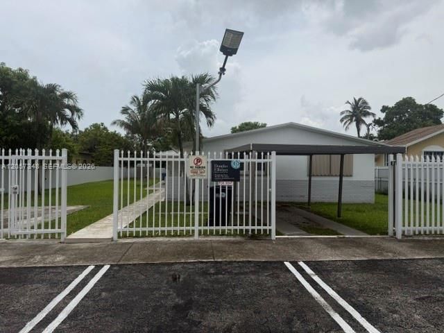 260 Northwest Dr 260, Miami, FL 33126