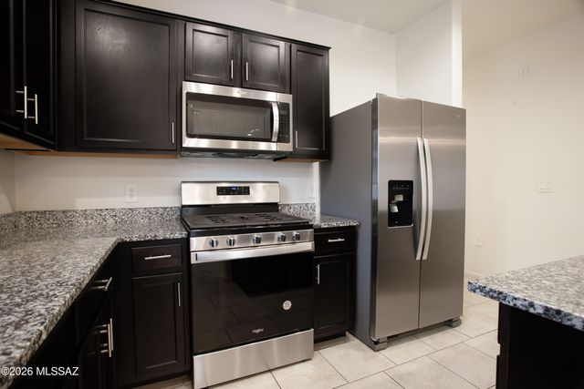 9277 W Creosote Rain Drive, Marana, AZ 85653