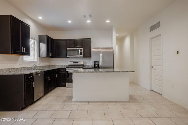 9277 W Creosote Rain Drive, Marana, AZ 85653