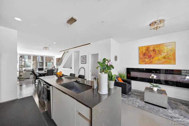 229 Alfred Street, Detroit, MI 48201