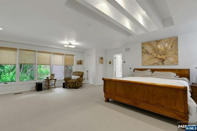 51 Hidden Ledge Road, Englewood, NJ 07631