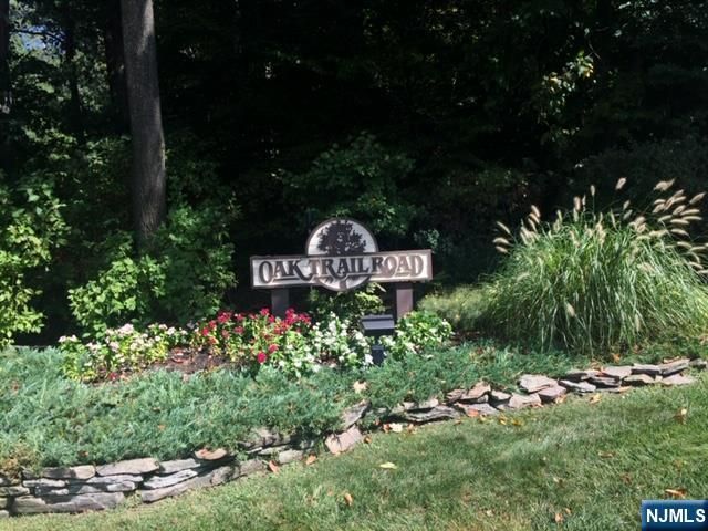 51 Hidden Ledge Road, Englewood, NJ 07631