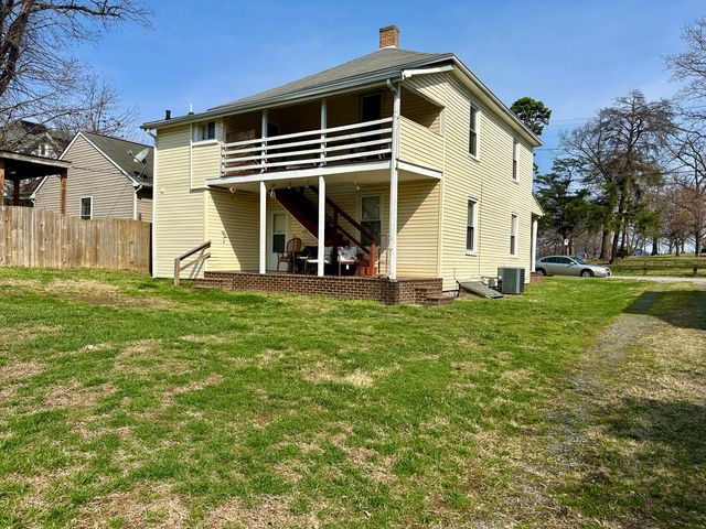 1021 Penmar AVE, Roanoke, VA 24013