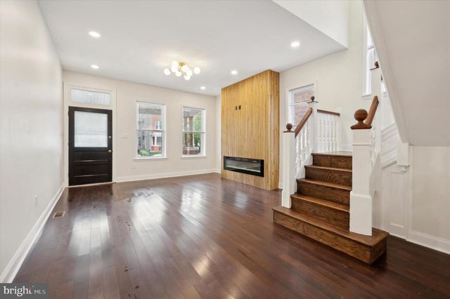 4911 WARRINGTON AVE, Philadelphia, PA 19143