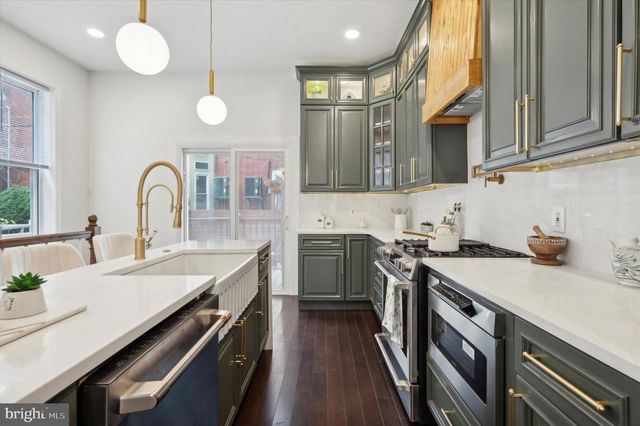 4911 WARRINGTON AVE, Philadelphia, PA 19143