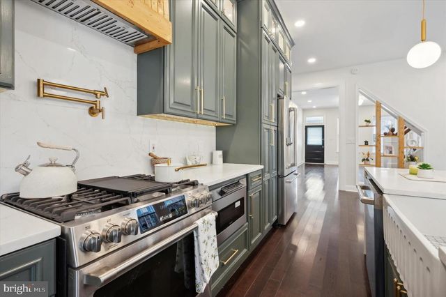 4911 WARRINGTON AVE, Philadelphia, PA 19143