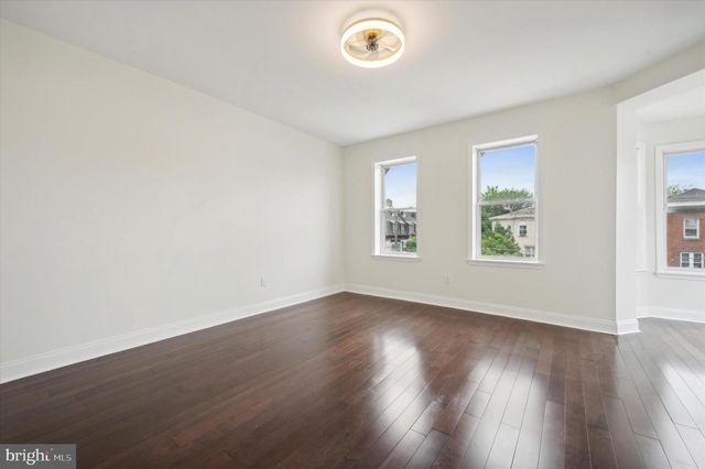 4911 WARRINGTON AVE, Philadelphia, PA 19143