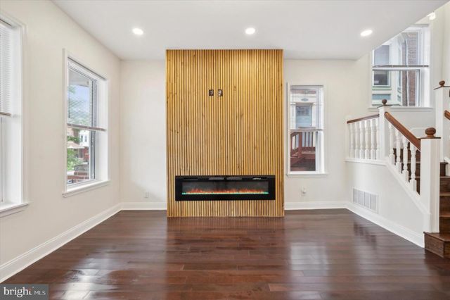 4911 WARRINGTON AVE, Philadelphia, PA 19143