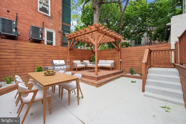 4911 WARRINGTON AVE, Philadelphia, PA 19143