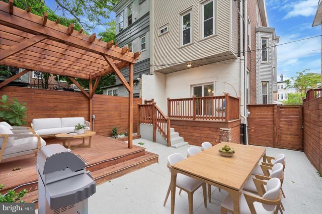 4911 WARRINGTON AVE, Philadelphia, PA 19143