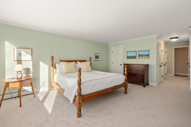 333 Goddard Ave 333, Brookline, MA 02445