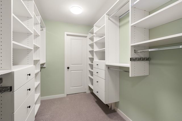 333 Goddard Ave 333, Brookline, MA 02445