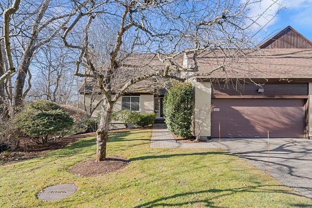 333 Goddard Ave 333, Brookline, MA 02445