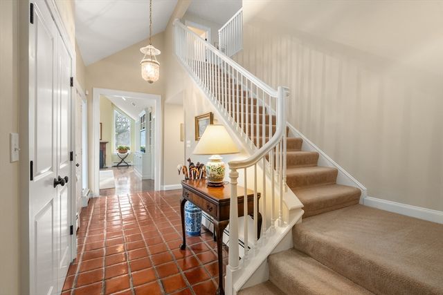 333 Goddard Ave 333, Brookline, MA 02445